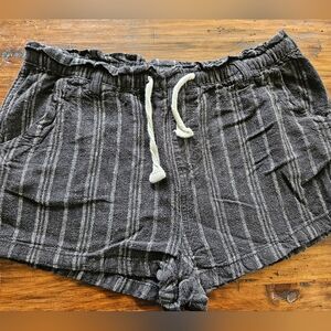 Harlow Shorts Size Medium